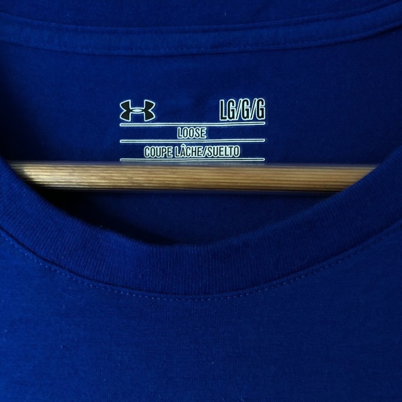 Under Armour T-Shirt - Picture 2 of 3